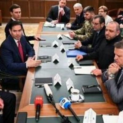 Zelensky meets Macron to shore up support for Ukraine as Trump optimistic