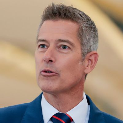 Trump Stooge’s ‘Idiotic’ Airport Proposal Struggles To Take Off With Critics