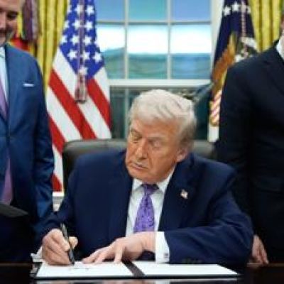 Trump signs executive order targeting Colorado, other state AI regulations