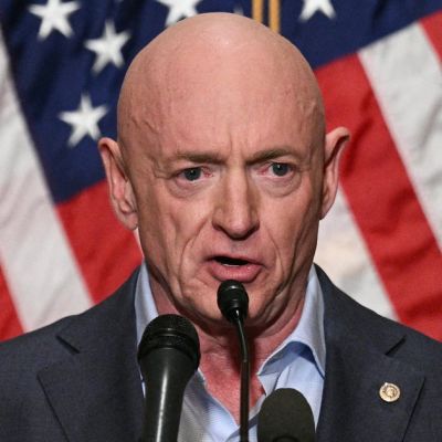 Mark Kelly Shares Why He’s ‘Not Backing Down’ Following Pentagon Censure