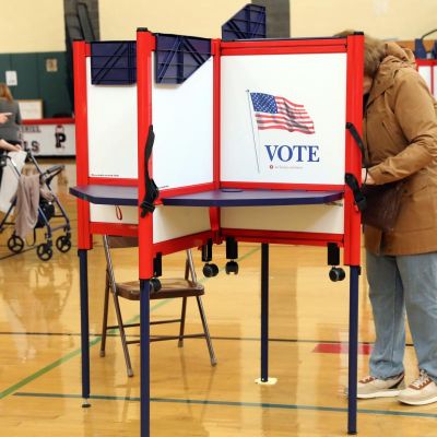 Judge strikes down NY law meant to open path to elect minorities to local boards