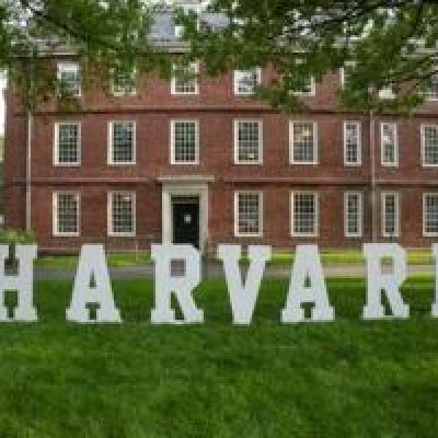 Trump says seeking $1 billion in damages from Harvard | Fox 11 Tri Cities Fox 41 Yakima