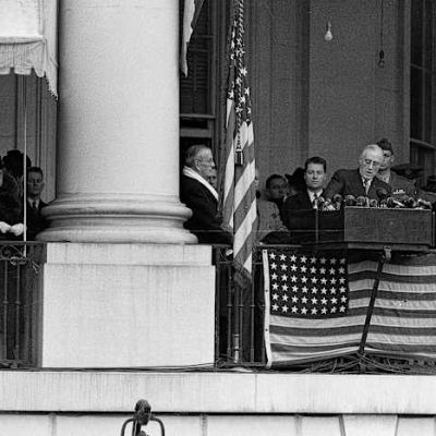 Why does the US restrict its presidents to 2 terms? A look at the tradition Trump is questioning