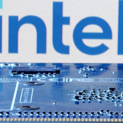 Intel forecasts second-quarter revenue below estimates, fanning tariff worries