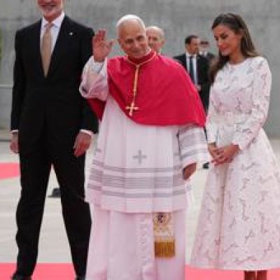 Pope urges Spain to stop fanning flames of polarization as he arrives on 1st papal visit in 15 years