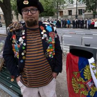Suspect in killing of a Russian artist critical of Putin has been arrested in Poland