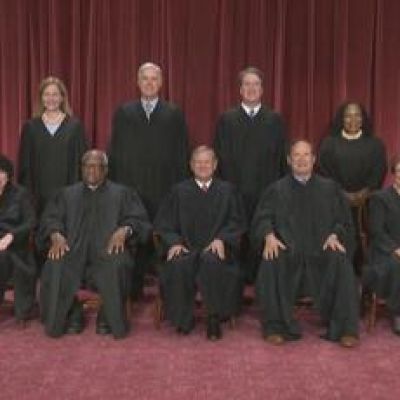 Supreme Court strikes down key part of Hawaiʻi concealed carry law, changing rules for private businesses