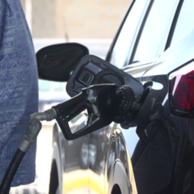 AAA gives tips to save money at the pump as gas prices rise