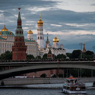 New US sanctions law undermines Ukraine peace efforts – Kremlin — RT World News