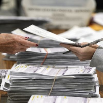 Can Congress Ensure Fair Elections Before the 2026 Midterms?
