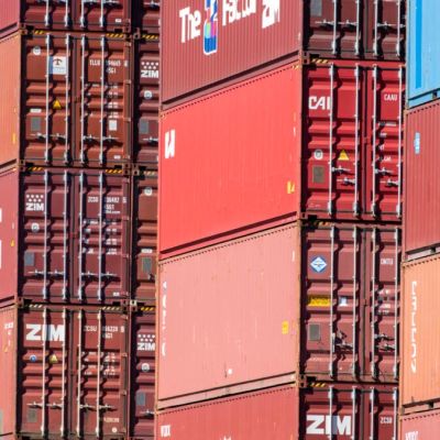 Retailers expect January US container volumes to stay elevated