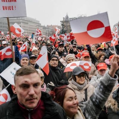 Letters to the Editor: Trump’s European tariff threat proves he doesn’t understand the purpose of tariffs