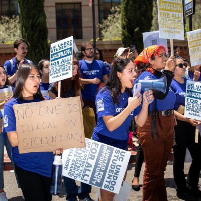 Campus jobs for undocumented students blocked by Newsom veto
