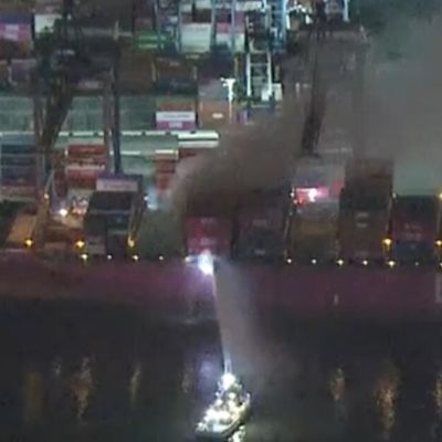 Crews Battle Hazardous Fire On Cargo Ship In San Pedro, Major Emergency Declared – Beritaja