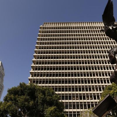 Editorial: L.A. court's refreshing candor on money bail: It doesn't make us safer