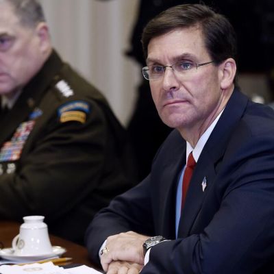 Opinion: What will the military do if Trump gives unconstitutional orders?