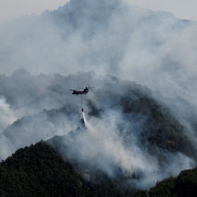 Global fire hit record high as ‘unprecedented’ heat extremes loom