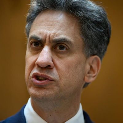 UK's Miliband decries 'unacceptable, destructive' E1 settlement expansion in West Bank