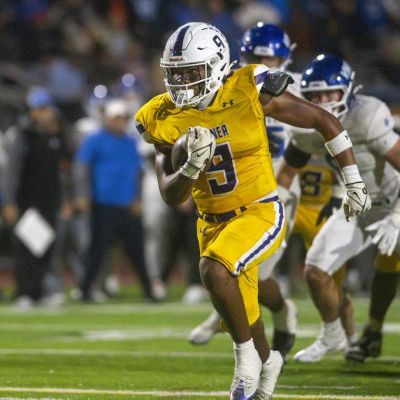 High school football roundup: McGee, Sumner roll Curtis; G-K runs past Olympia