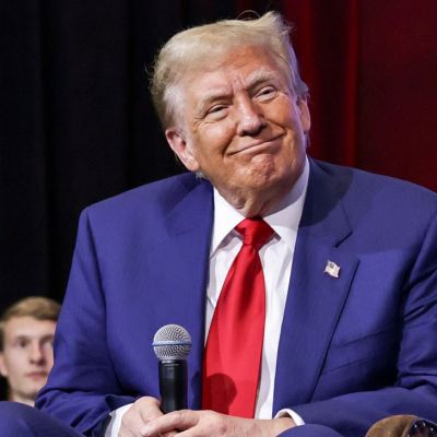 Trump says Putin and Zelenskyy aren’t ready to talk yet, but “something is going to happen”