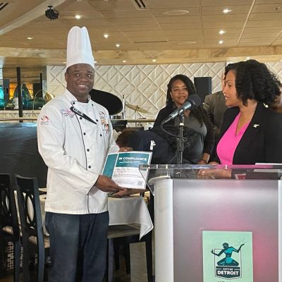 Detroit launches placard program to notify people of restaurants’ food safety