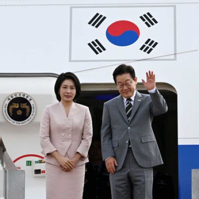 President Lee departs for Asean summit, expected to meet with Cambodian, Chinese, Japanese officials