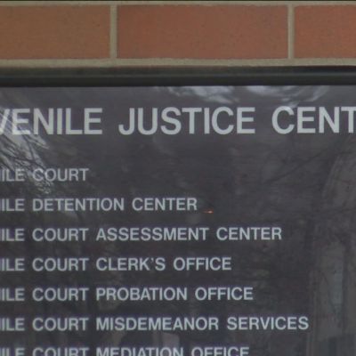 Partnership between juvenile justice center, Toledo Symphony provides musical education to local youth