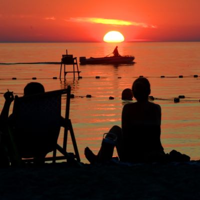 Canada, Lake Ontario and respect for our neighbors (Your Letters)