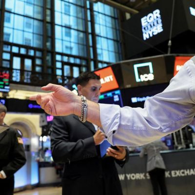 Futures rise as Treasury yields drop ahead of inflation data