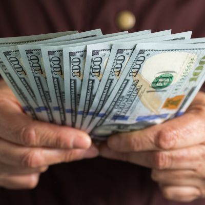 3 High-Yield Energy Stocks to Buy to Create Years of Passive Income