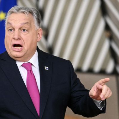 Orbán Calls Russian Asset Strategy ‘Dead,’ Casts Himself as Peacemaker