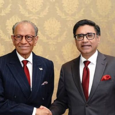 Mauritius PM Ramgoolam Discusses Bilateral Cooperation With FS Vikram Misri In Varanasi