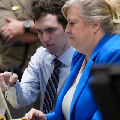 Kirk Defendant Requests Prosecution Replacement – News Directory 3