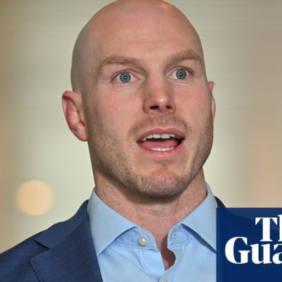 Labor urged to avoid ‘dirty deal’ with Coalition and double number of territory senators