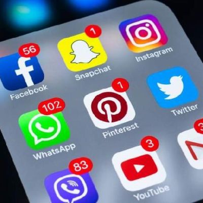 France Plans Social Media Ban for Children Under 15: Reports