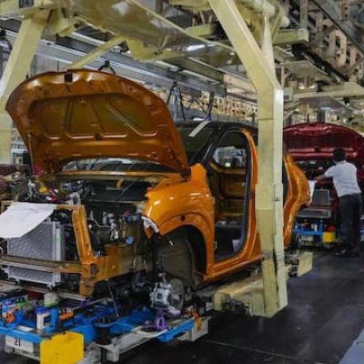 Asia’s Factories Lose Steam As Tariff Uncertainty Slows Recovery Across Major Economies