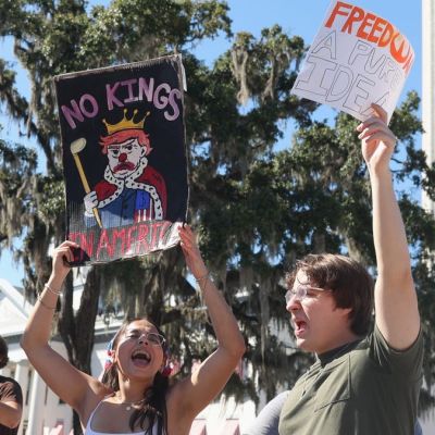 No Kings protest photos of Florida crowds, signs, from Mar-a-Lago to Tallahassee to Daytona Beach