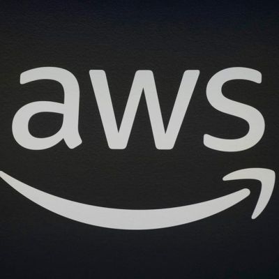 Amazon cloud outage takes down many online services around the world