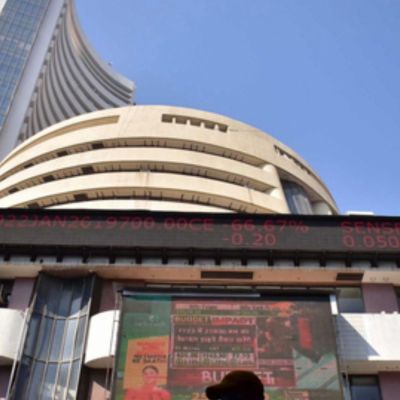 Indian stock market opens flat amid mixed global cues