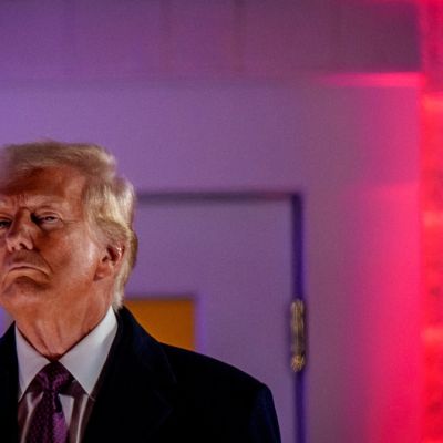 Trump announces blockade of Iranian ports and 20% fee for passage through Strait of Hormuz