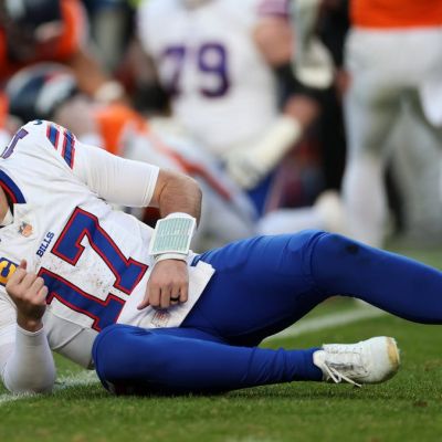 Bills report card: Josh Allen has brutal turnovers, referees make controversial calls