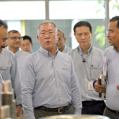 Hyundai chair joins Korean delegation to push Canada submarine deal – The Korea Times