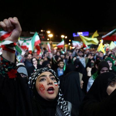 US and Iran inch towards short-term deal to end fighting
