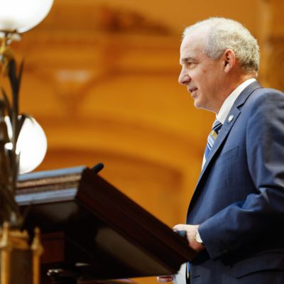 Ohio public schools are hurting. Ohio political leaders seem determined to hurt them more.