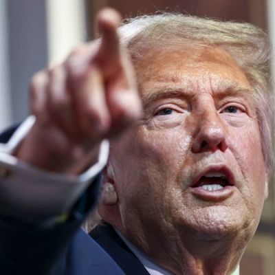 Trump ‘holds off’ planned Iran strikes as Gulf states take lead on deal