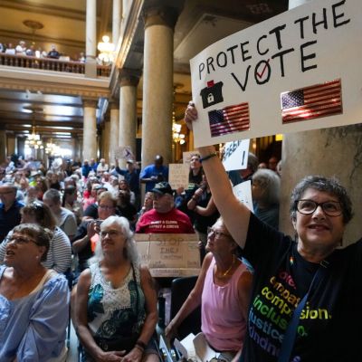 Threats pile up as Indiana Republicans confront pressure from Trump on redistricting