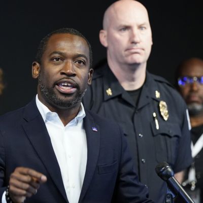 Democratic Richmond mayor files paperwork to enter Virginia gubernatorial race