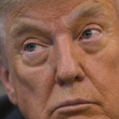 US-Iran strikes remain paused, but Trump warns of further escalation