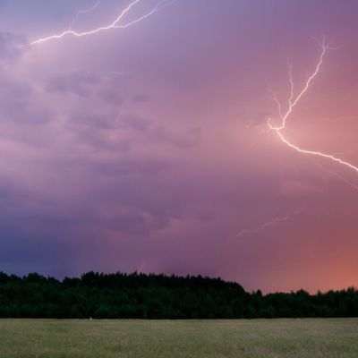 Warm & windy with storms today before winds shift & temp DIVE overnight… snow Thursday!