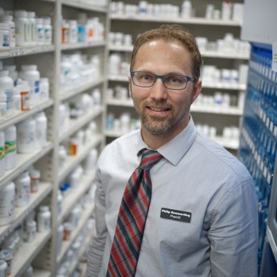 Nearly 400 independent pharmacies have closed in Minnesota since 1996. Why?